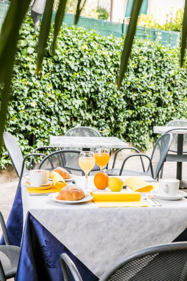 Hotel Raphael Montecatini Terme Eksteriør bilde